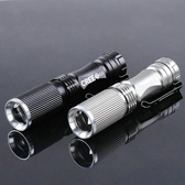 CREE XPE-Q5 600 Lumen 7W Zoomable LED Flashlight 1x14500