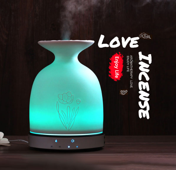 200ml Essential Oil Diffuser Aromatherapy Diffuser Ultrasonic Humidifier 7 LED Color Moon Light 6