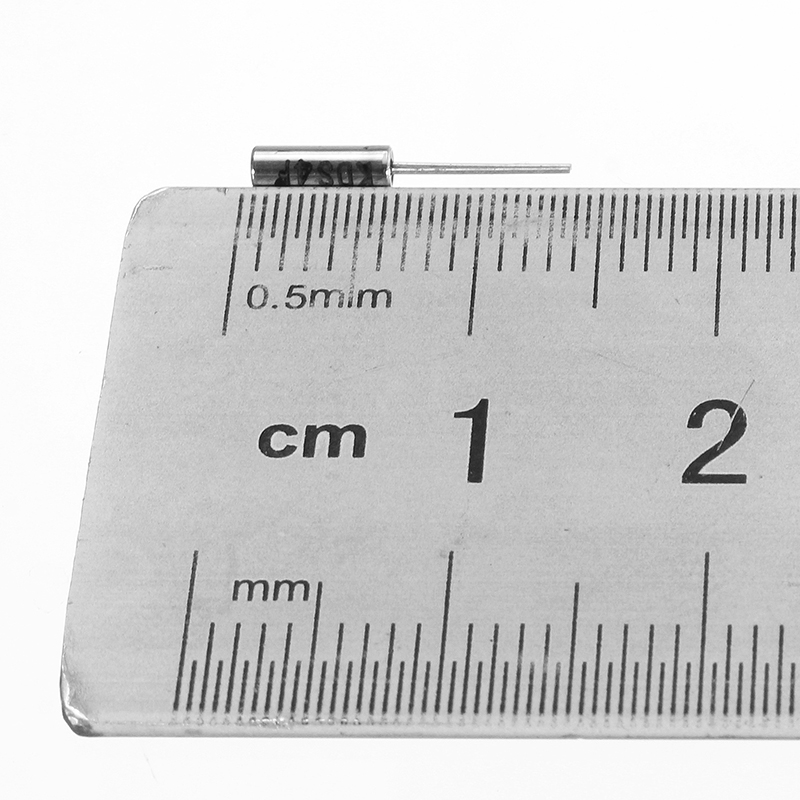 30Pcs 32768HZ Passive Clock Crystal Oscillator High Precision 32.768KHZ Frequency Difference 5PPM 68