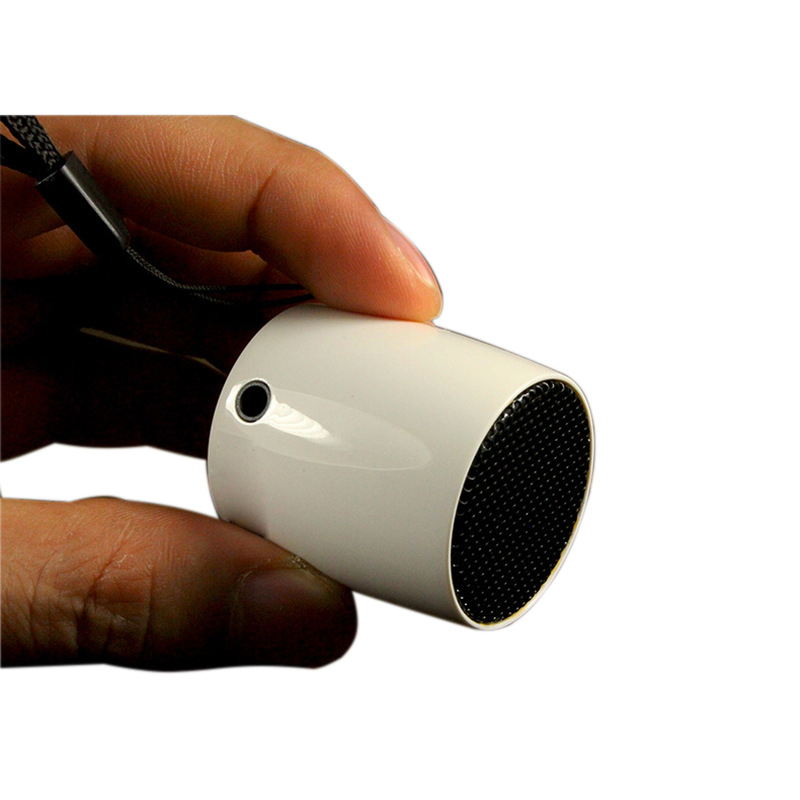 

Outdoor Mini Selfie Bluetooth Loudspeaker Portable Voice Box Hands Free Phone Call