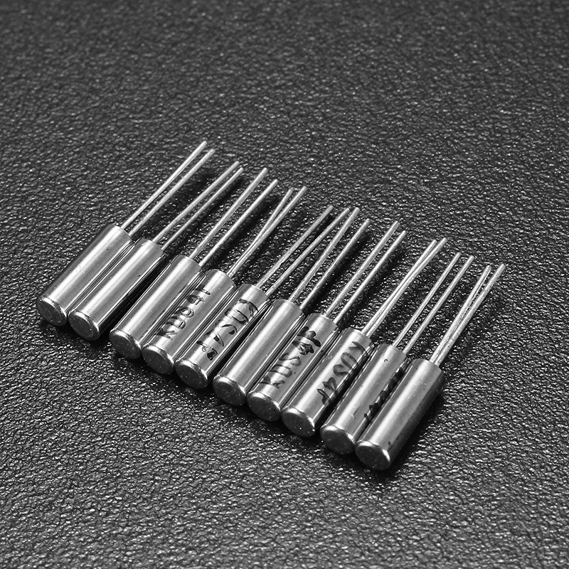 100Pcs 32768HZ Passive Clock Crystal Oscillator High Precision 32.768KHZ Frequency Difference 5PPM 9