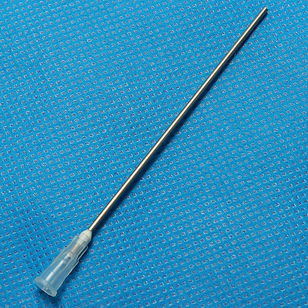 blunt dispensing needle