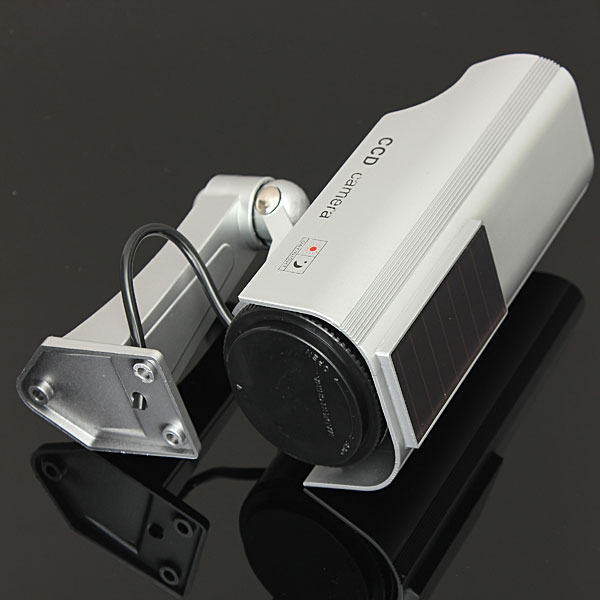 Solar Power Fake CCTV Security Surveillance Outdoor Flash LED Camera 16
