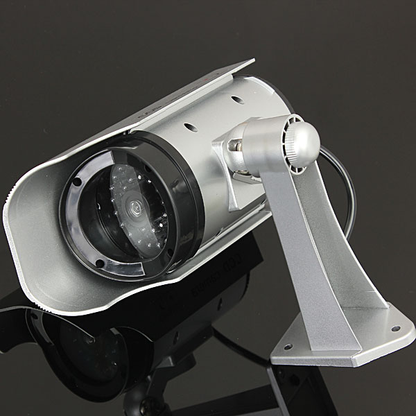 Solar Power Fake CCTV Security Surveillance Outdoor Flash LED Camera 19