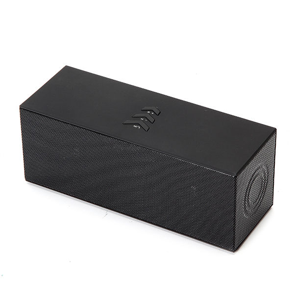 

Portable Wireless Bluetooth 4.0 Heavy Bass Outdoor Subwoofer Stereo Desktop Speaker FM Radio