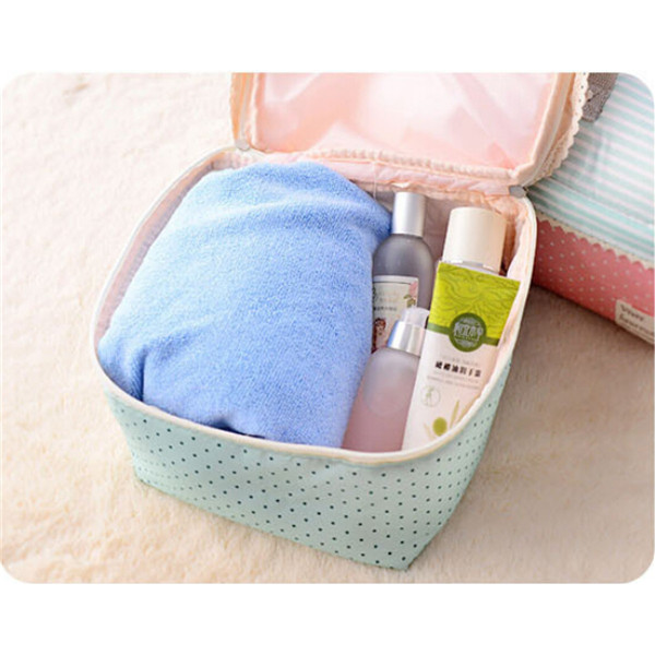 

Travel Portable Large Makeup Comestic Case Toiletry Wash Storage Bag Underwear Box
