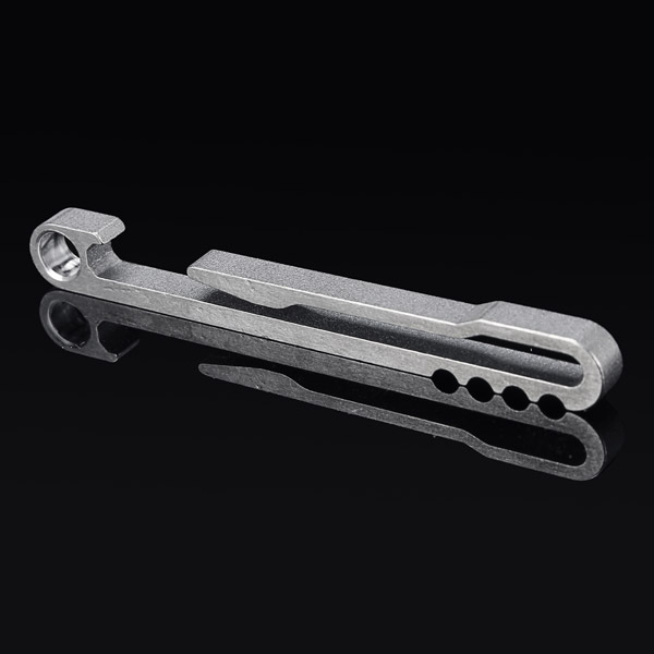 70mm Multifunction EDC Titanium Keychain Quickdraw Buckle Tool