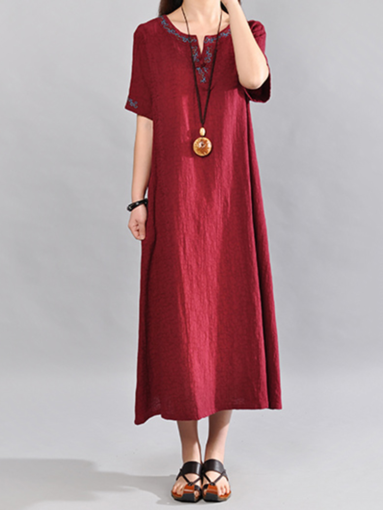 Women Short Sleeve Embroidery Loose O-neck Dresses at Banggood