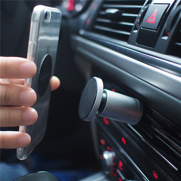 

Alightstone Universal Car CD Slot 360° Rotation Strong Magnetic Phone Holder for Phone Under 6-inch