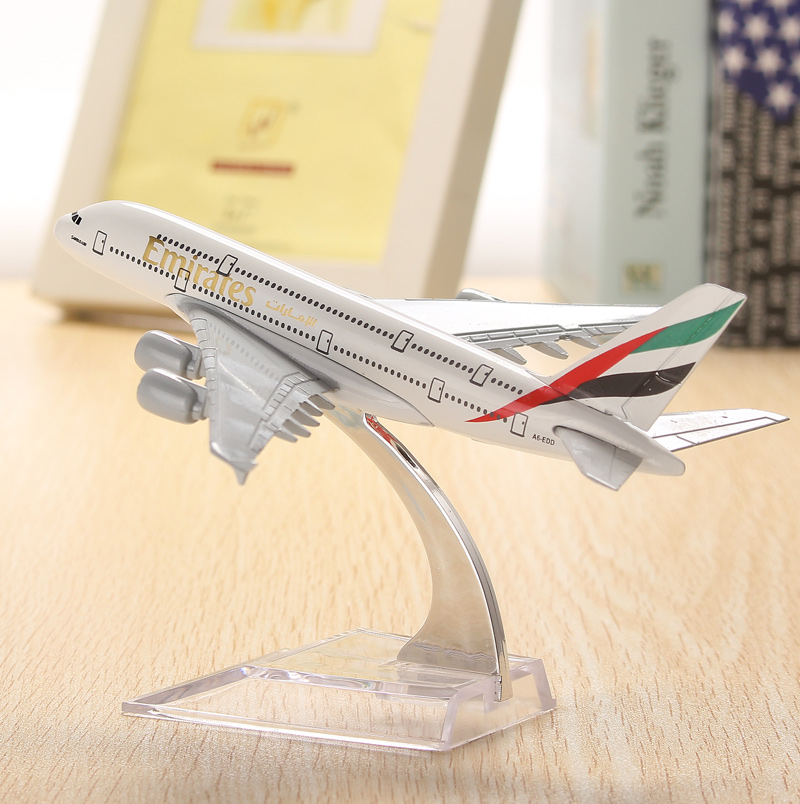 

WH A380 Emirates Aircraft Model 16cm Airline Airplane Aeroplan Diecast Model Collection Decor