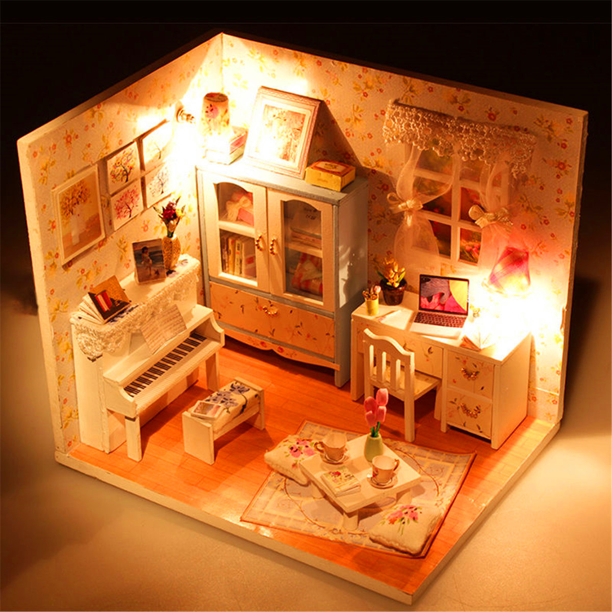 Hoomeda DIY Wood Dollhouse Miniature Avec LED + Meuble + Housse Doll House Room