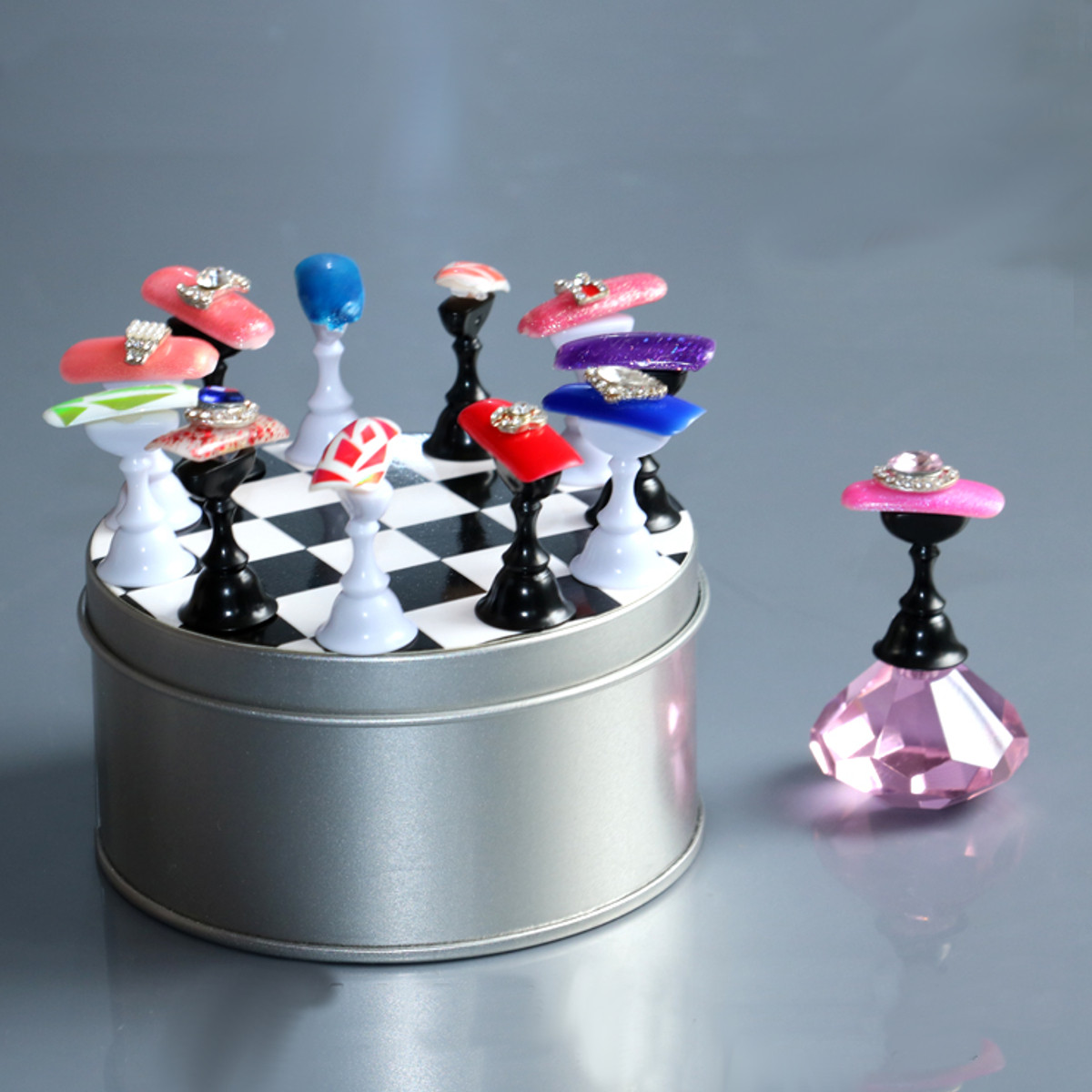 

12 Pcs Chess Board Nail Art Tips Display Holder Crystal Magnetic Stand Set Manicure Salon
