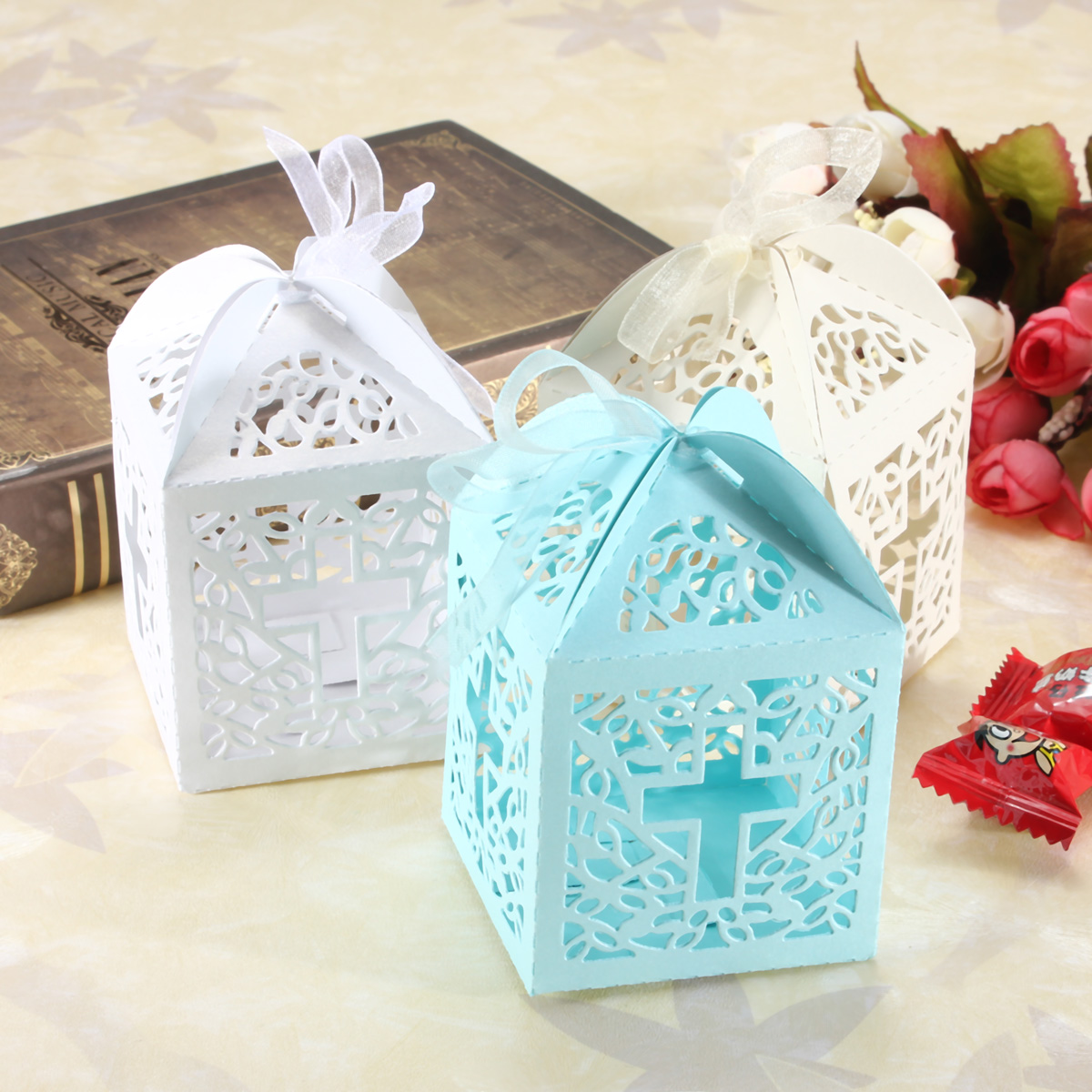 

12PCS White Cross Ribbon Laser Cut Hollow Out Wedding Candy Box Gift Chocolate Storage