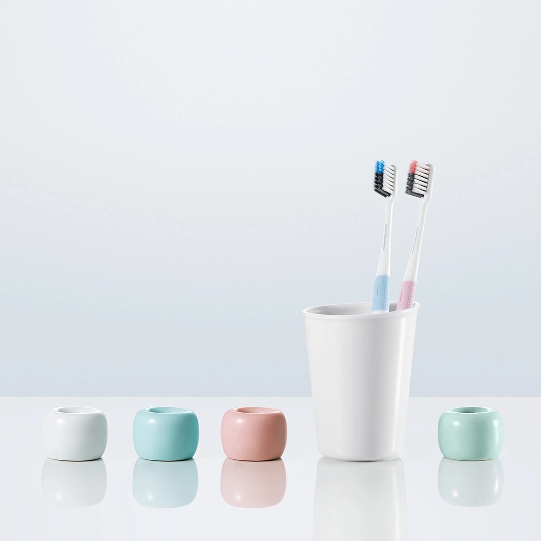Xiaomi 4Pcs / Set Мягкая ручка для зубной щетки Руководство Экологичные зубные щетки с Travel Коробка  