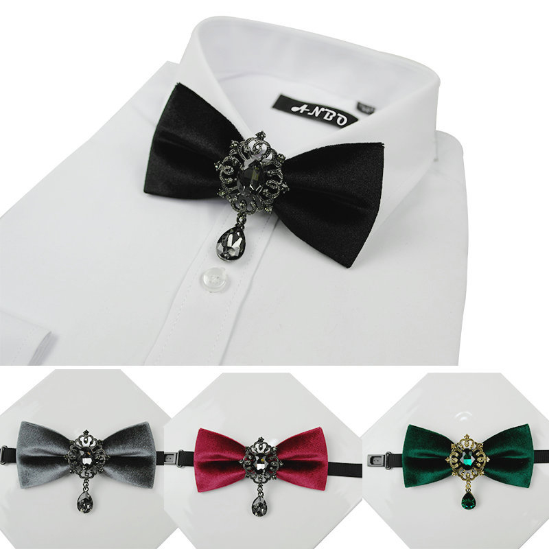 Foraml Bow Tie Velvet Tissu Creux Cristal Geometrique Pendentif Bow Bolo Cravate Vintage Bijoux pour Hommes