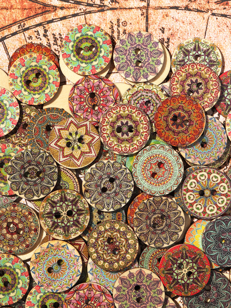 Bilde av 100 Pcs Flower Pattern Wooden Round Decorative Sewing Buttons for Handmade Craft Supplies