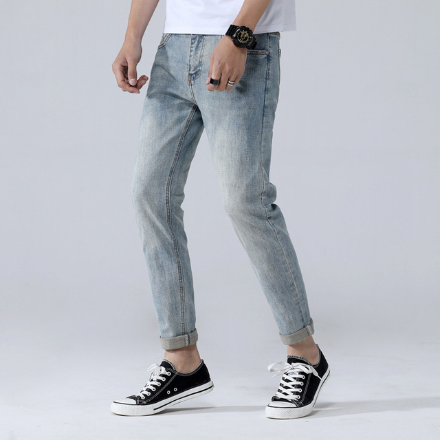 Section mince Jeans tendance masculine Pantalon droit neuf points Slim pieds 9 pieds Slim