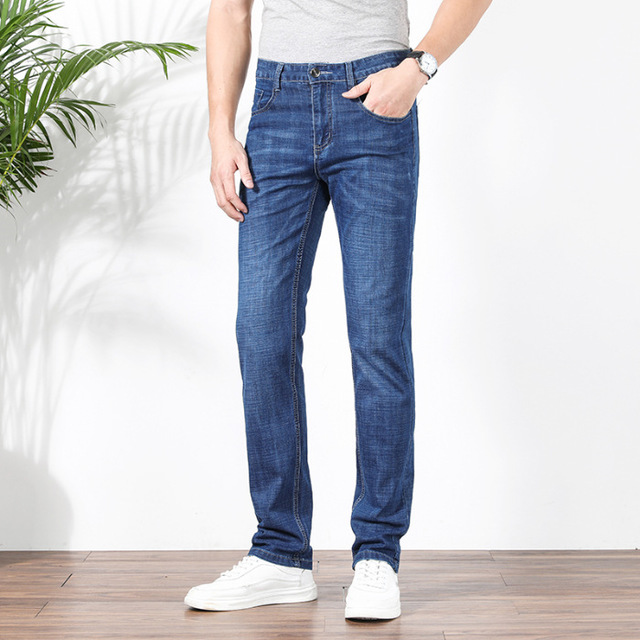 Jeans Pantalons simple dhomme occasionnels droits droites pour hommes Pantalon simple tendance sauvage Saison Section mince