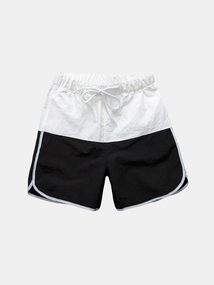 Coudre le polyester respirant secher rapidement les shorts minces lache de conseil pour les hommes