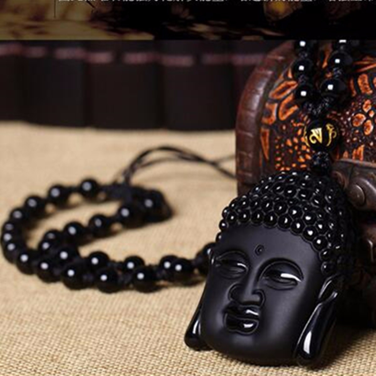 Collier pendentif en forme de nuisance noire naturelle de Tathagata Natal Bouddha